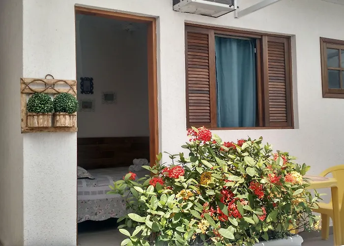 Pousada Villa VirgíniaPousada Guaruja